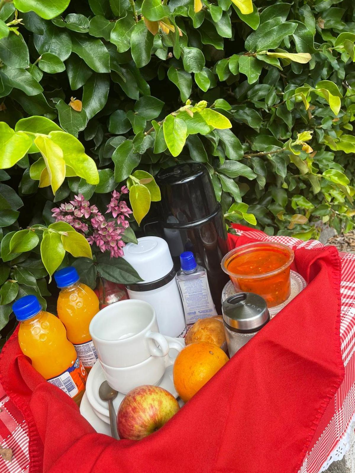 Pouzada Bom Clima - Servimos Cestas De Cafe Da Manha - Custo Beneficio Em *